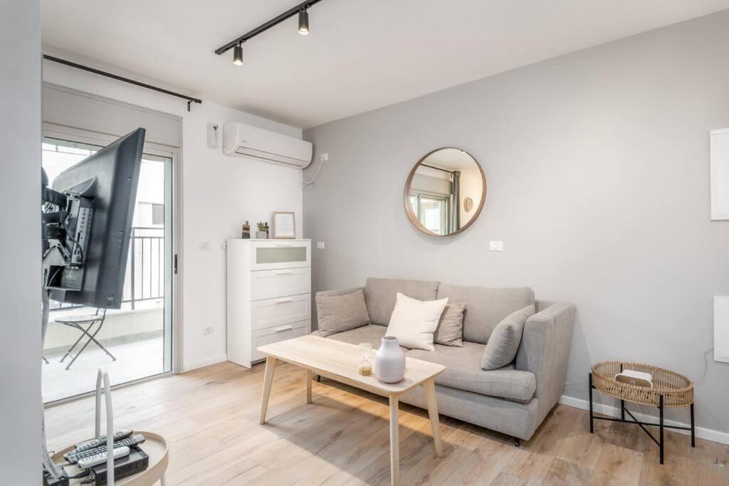 Bograshov Area - Cosy Apart' Hotel Close To The Beach Tel Aviv Exterior photo